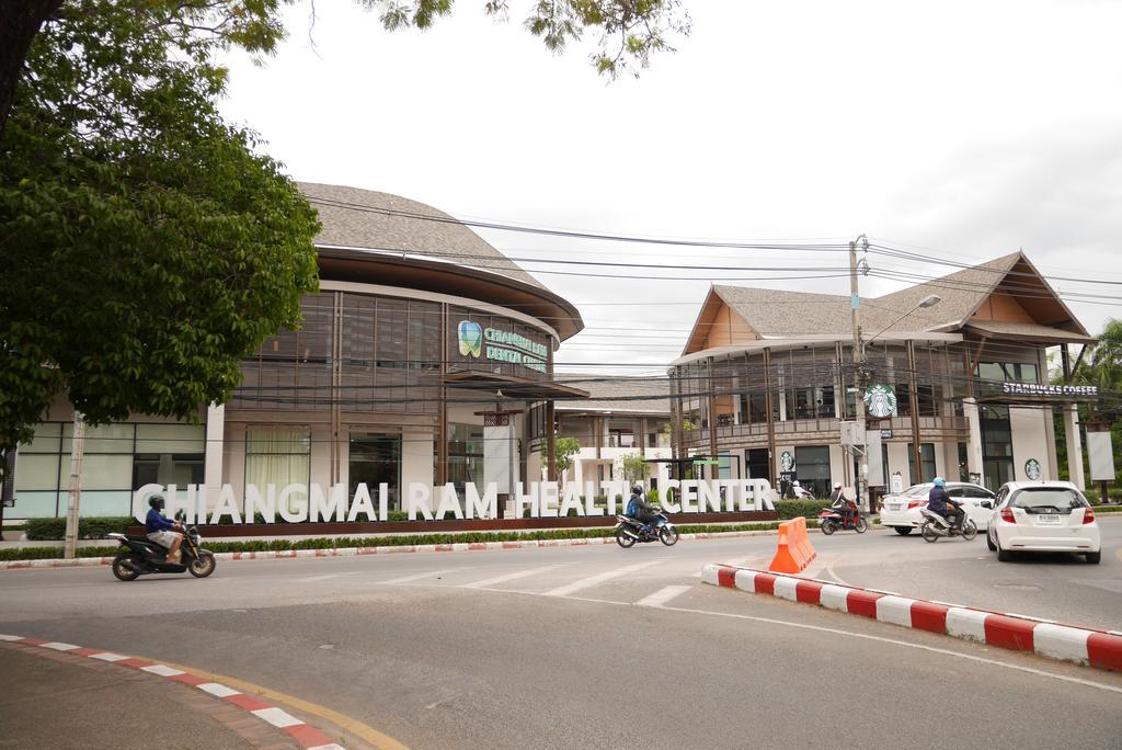 Fuengfa Place Hotel Chiang Mai Zewnętrze zdjęcie