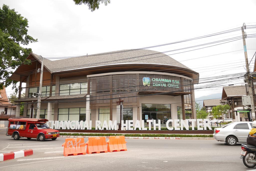 Fuengfa Place Hotel Chiang Mai Zewnętrze zdjęcie